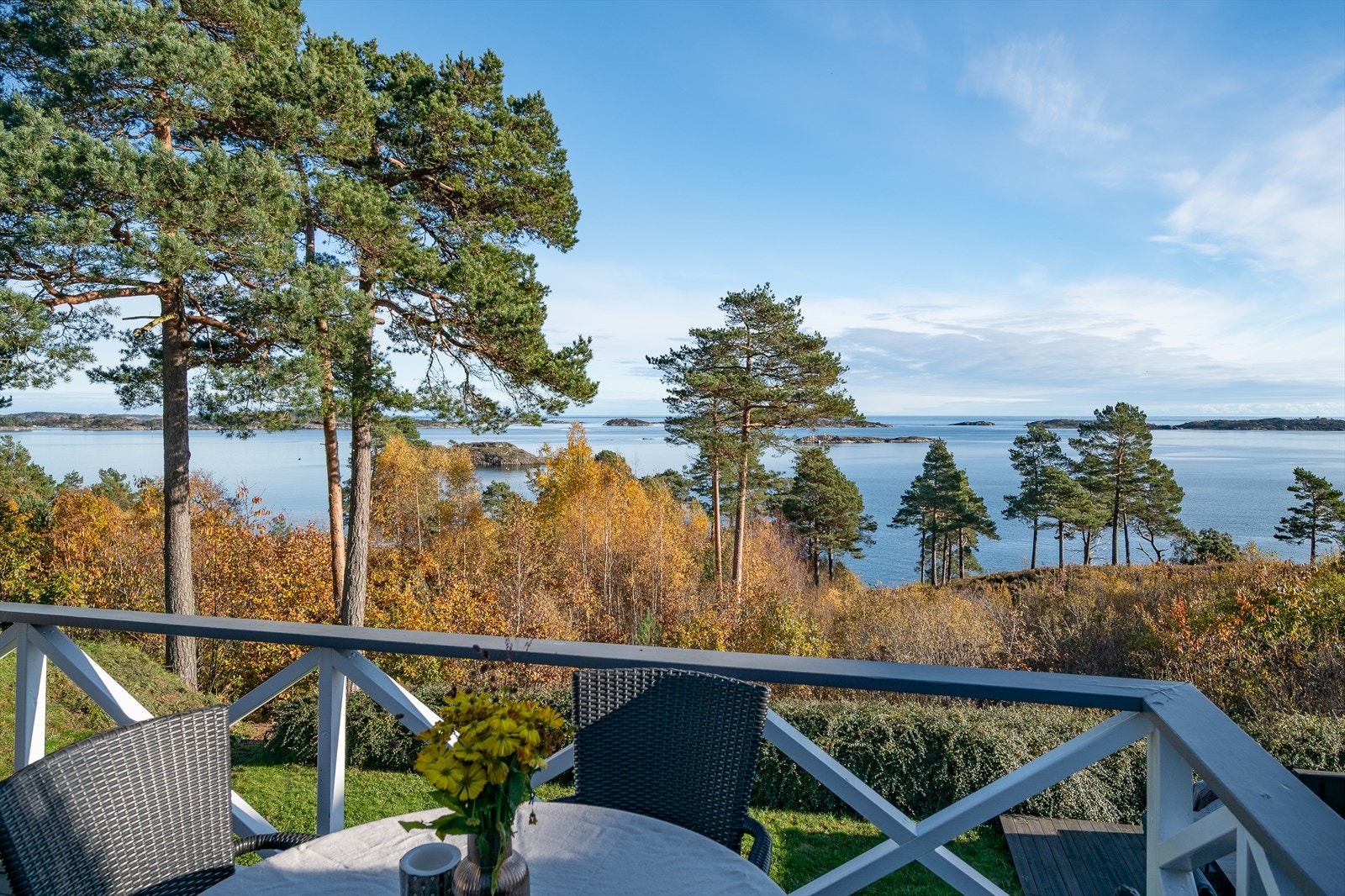 Stian Larsen v/Eiendomsmegler 1 presenterer Langestrand 48 Galleribilde