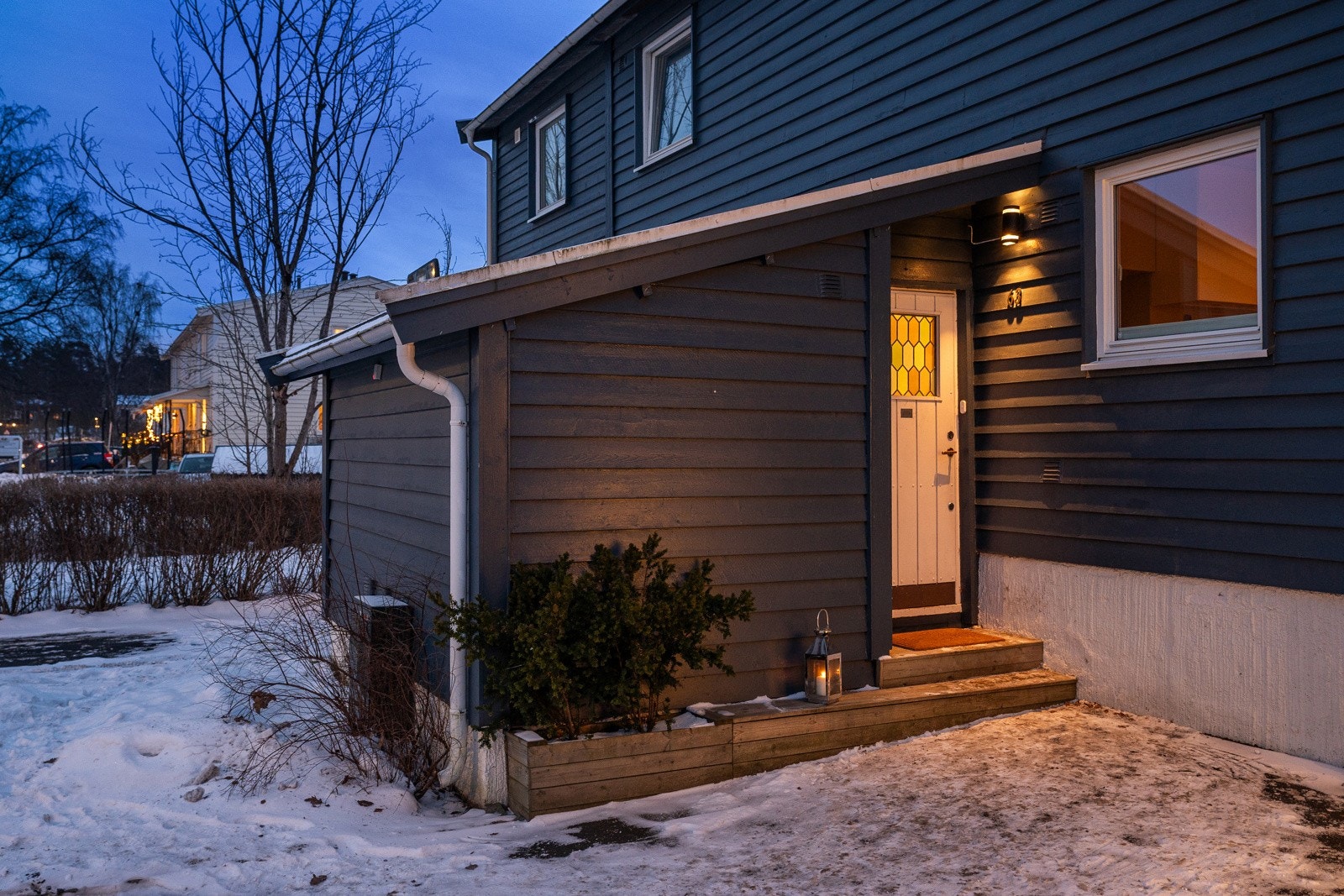 Inngangsparti. Galleribilde