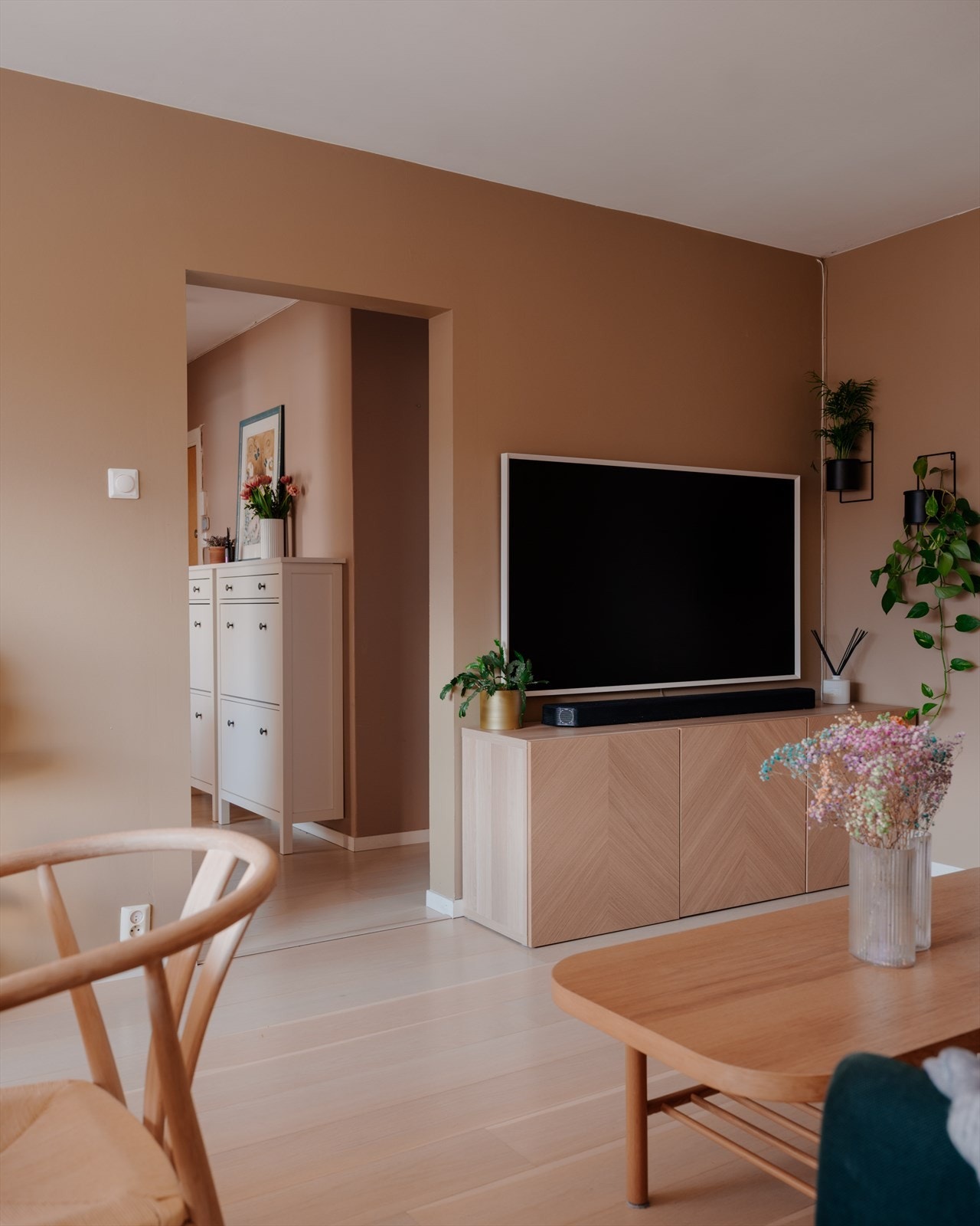 Varmtvann og fyring er blant annet inkludert i felleskostnadene. Galleribilde