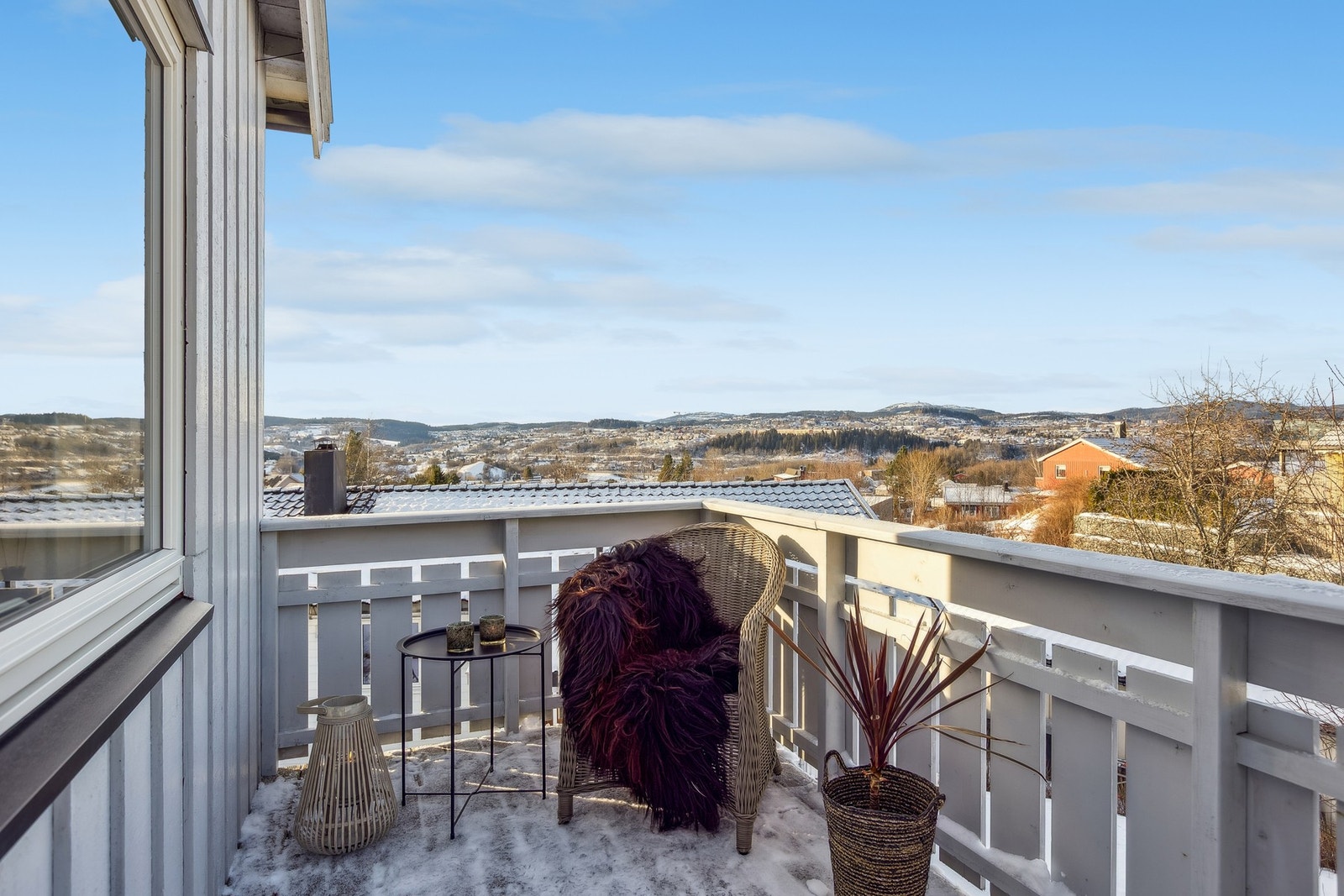 Her kan morgenkaffen nytes med herlig utsikt over byen. Galleribilde