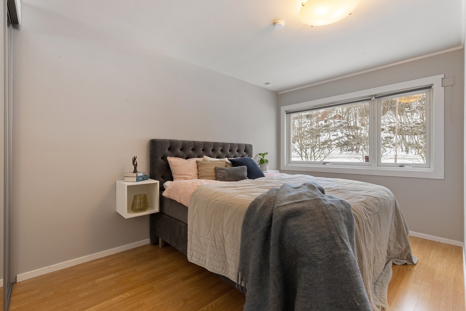 Leiligheten har to gode soverom Galleribilde