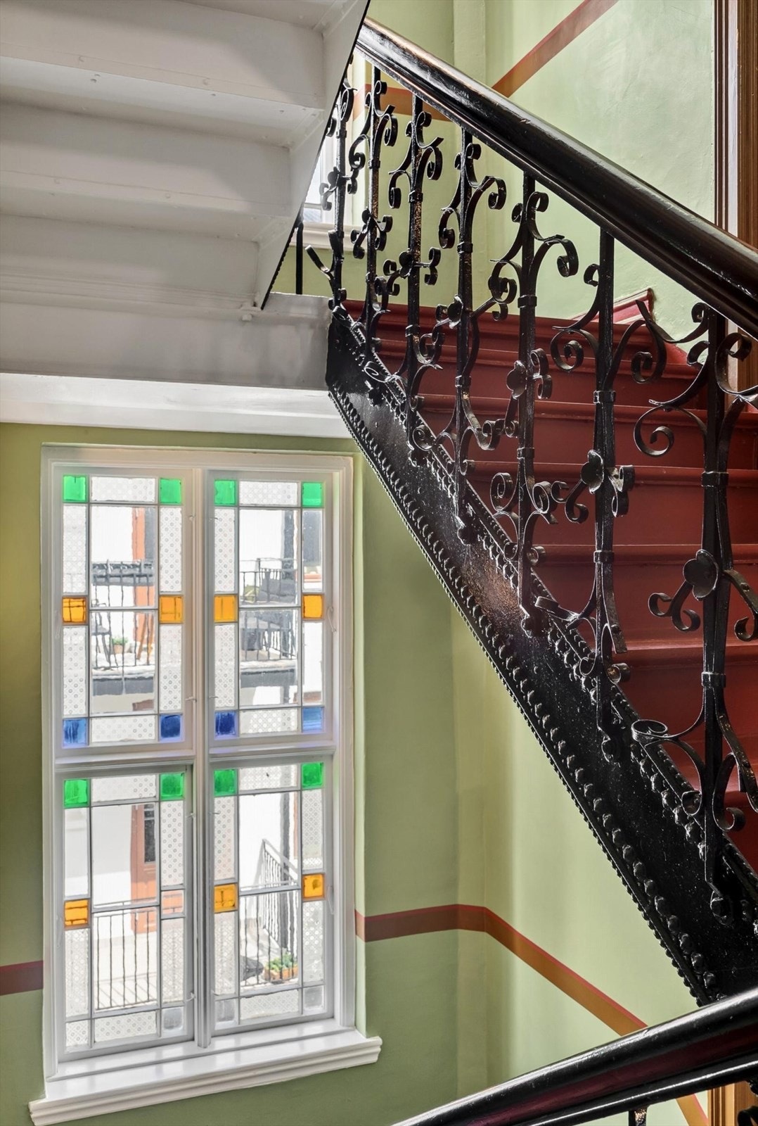 Trappeløpet i Seilduksgata 26A er tilbakeført til original stand. Galleribilde