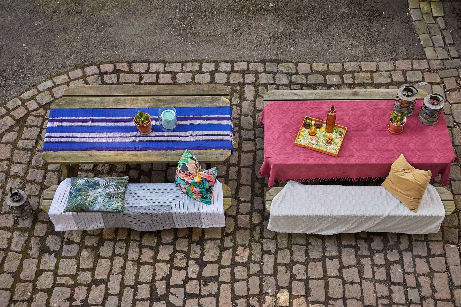 Bakgården fra sommeren. Galleribilde