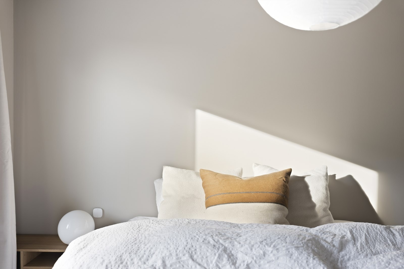 Her bor du luftig i 4. etasje - som igjen fører til et nydelig lys inn i alle leilighetens rom. Galleribilde