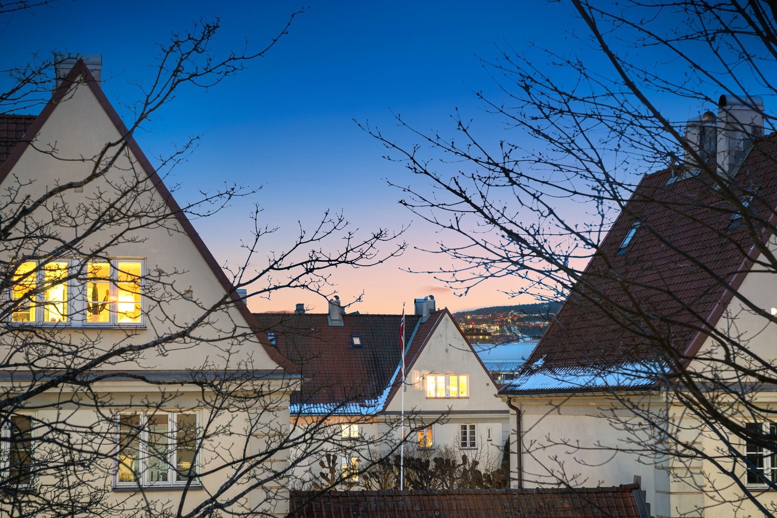 Leiligheten ligger særdeles attraktiv til ved Idylliske Lindern Hageby. Galleribilde