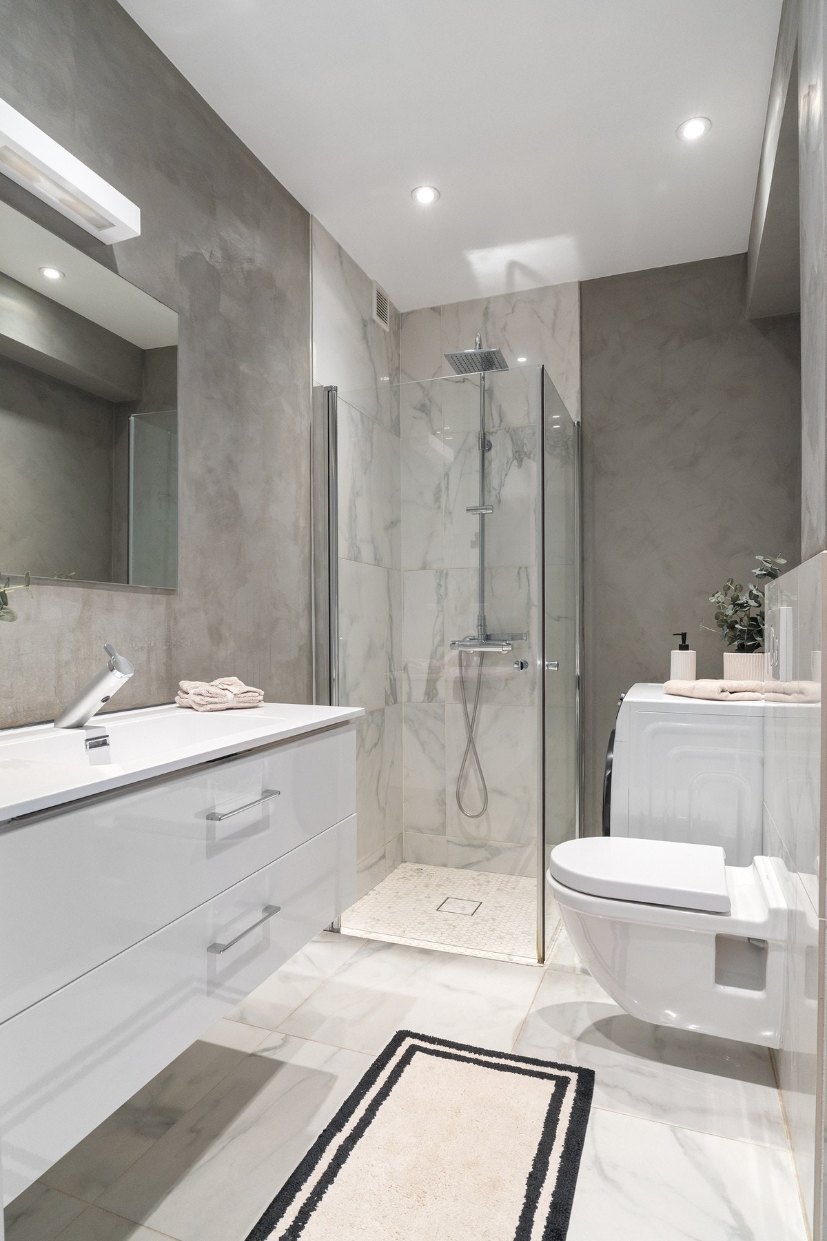 Delikat og moderne, badet ble totaloppusset og utvidet i 2016. Arbeidet ble utført av fagfolk med noe dokumentasjon. Galleribilde