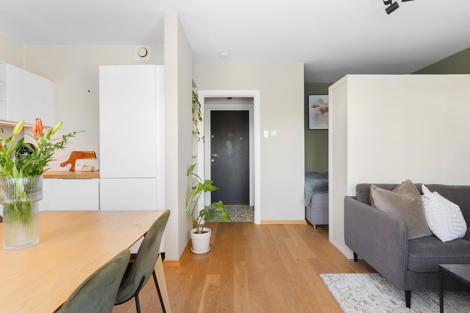 Åpen løsning som gjør det enkelt å innrede etter egne behov og skape flere soner. Galleribilde