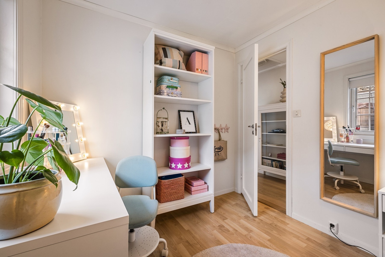 Laminat på gulv Galleribilde