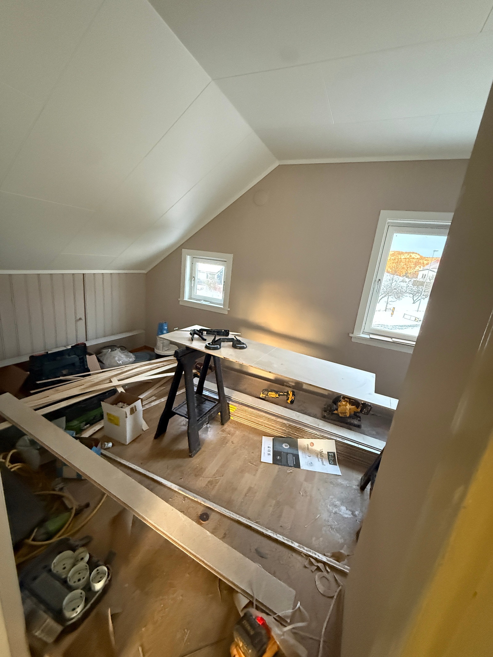 Største soverommet har også dør ut til veranda. Galleribilde