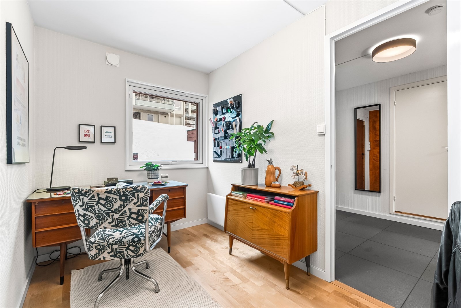 Det tredje soverommet er allsidig og egner seg godt som barnerom, gjesterom eller hjemmekontor. Galleribilde