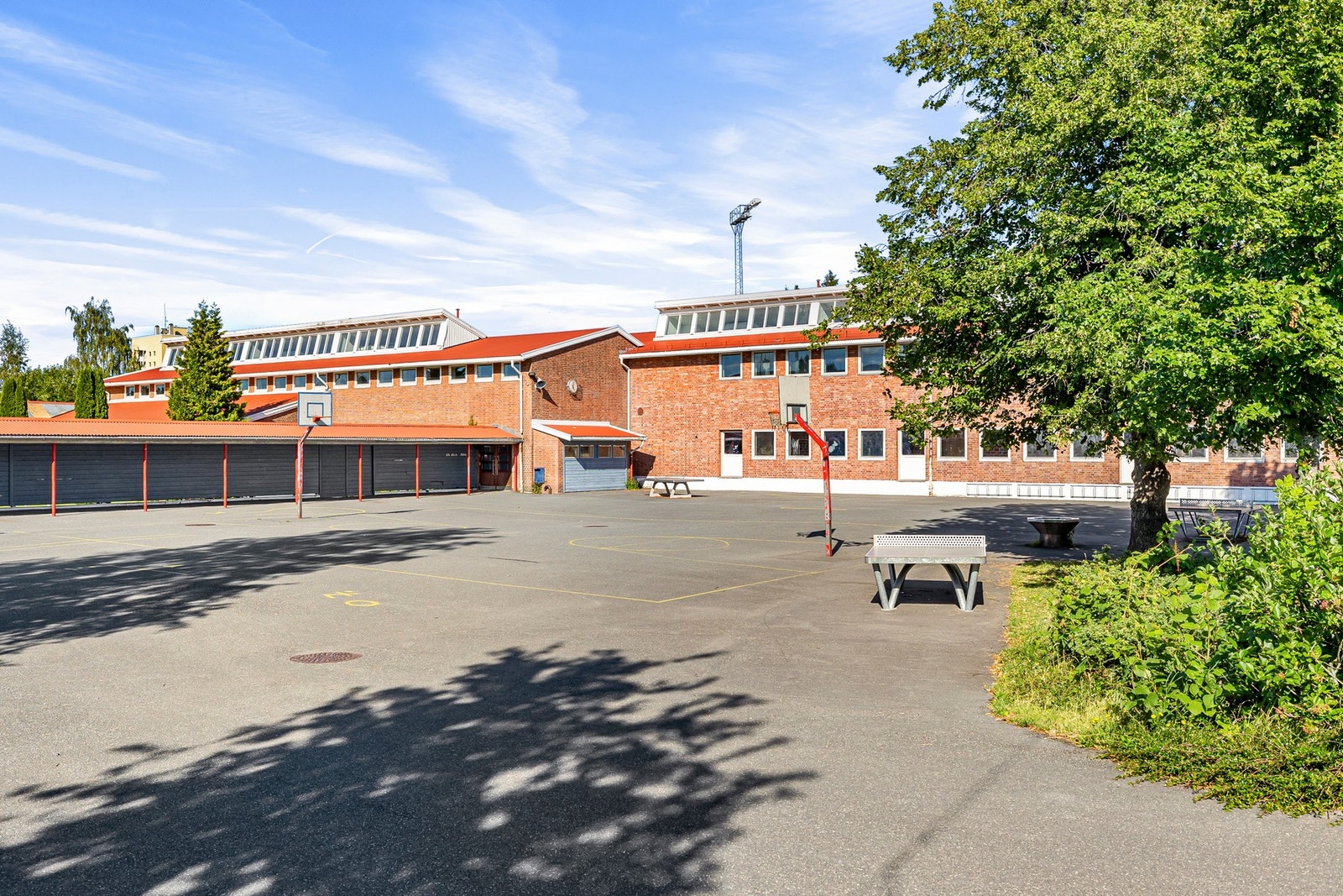 Kort vei til skoler på alle trinn og flere barnehager Galleribilde