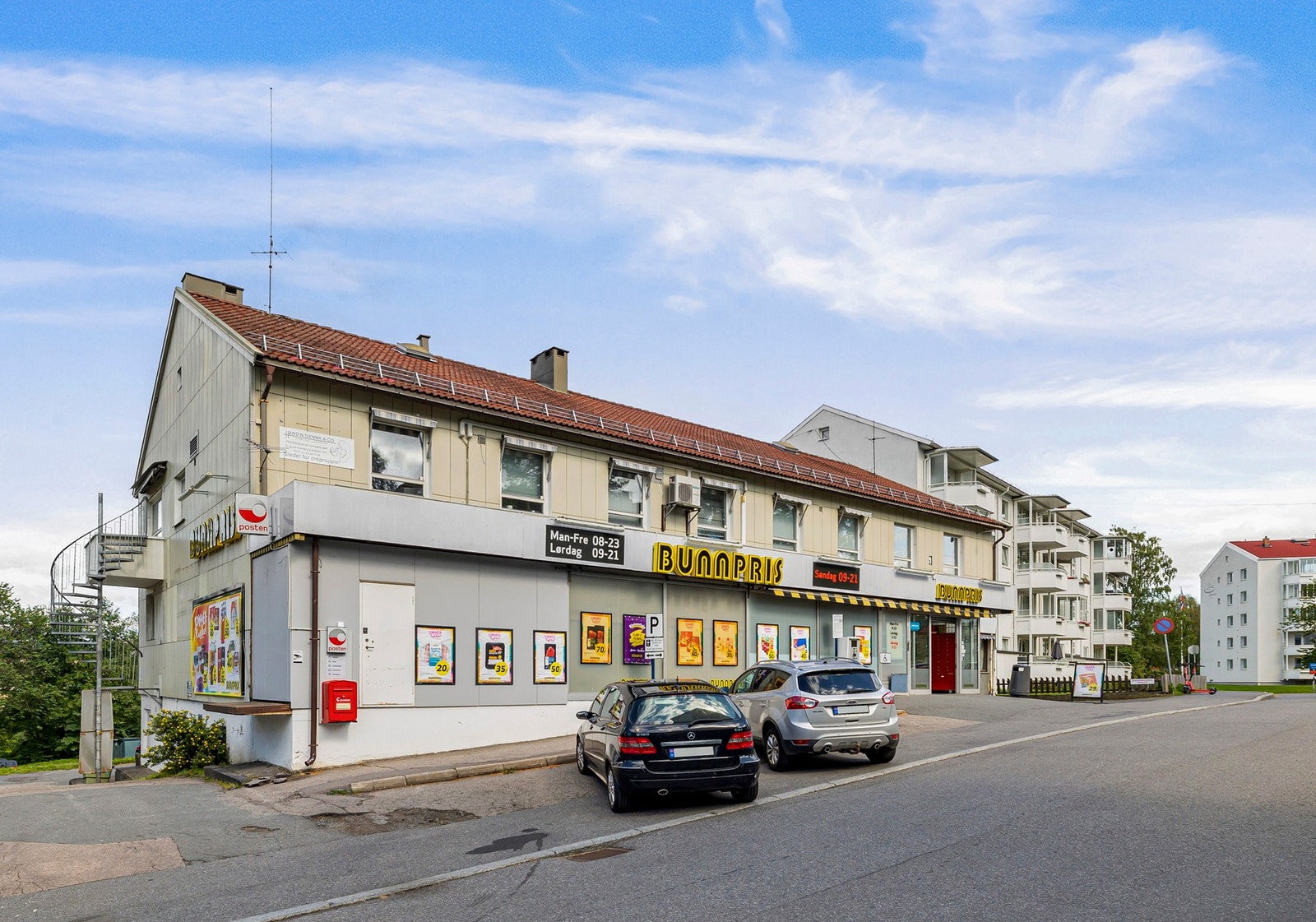 Kort vei til søndagsåpen butikk Galleribilde