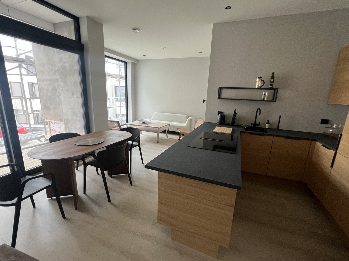 Kjøkken/spiseplass/stue Galleribilde