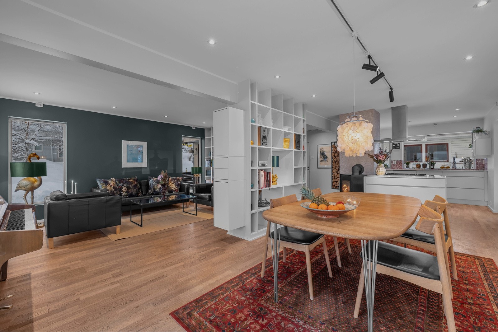 Storhaug + Partnere AS har gleden av å presentere unike O.L. Aunes Gate 3 Galleribilde