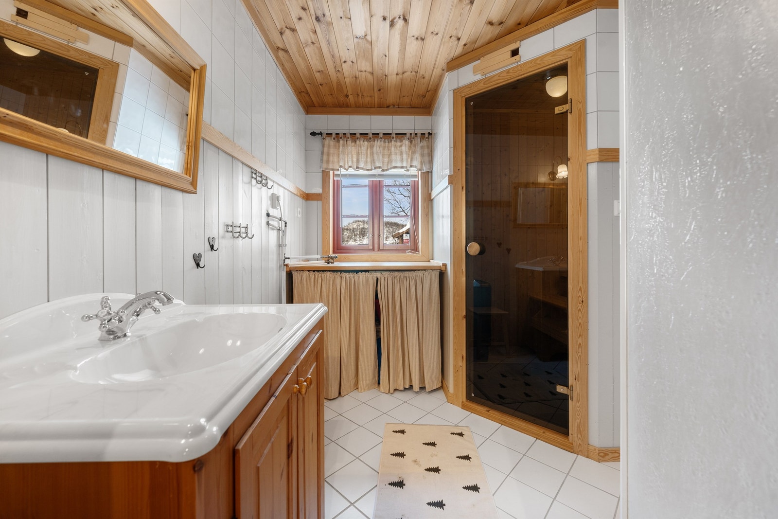 - Velkommen til Fjellbøkneika 26 - Galleribilde