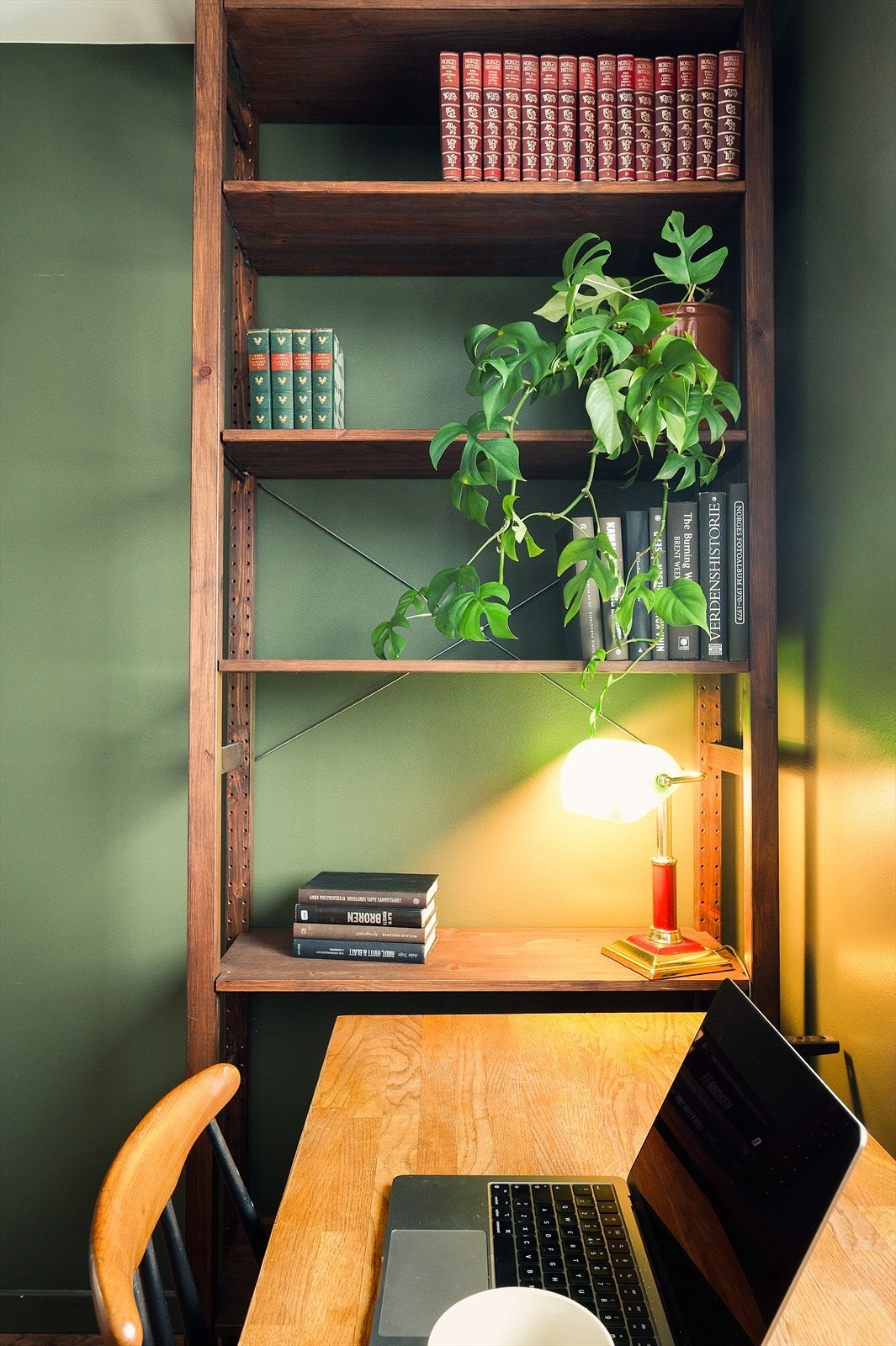 En fin plass for en hjemmekontorløsning. Galleribilde