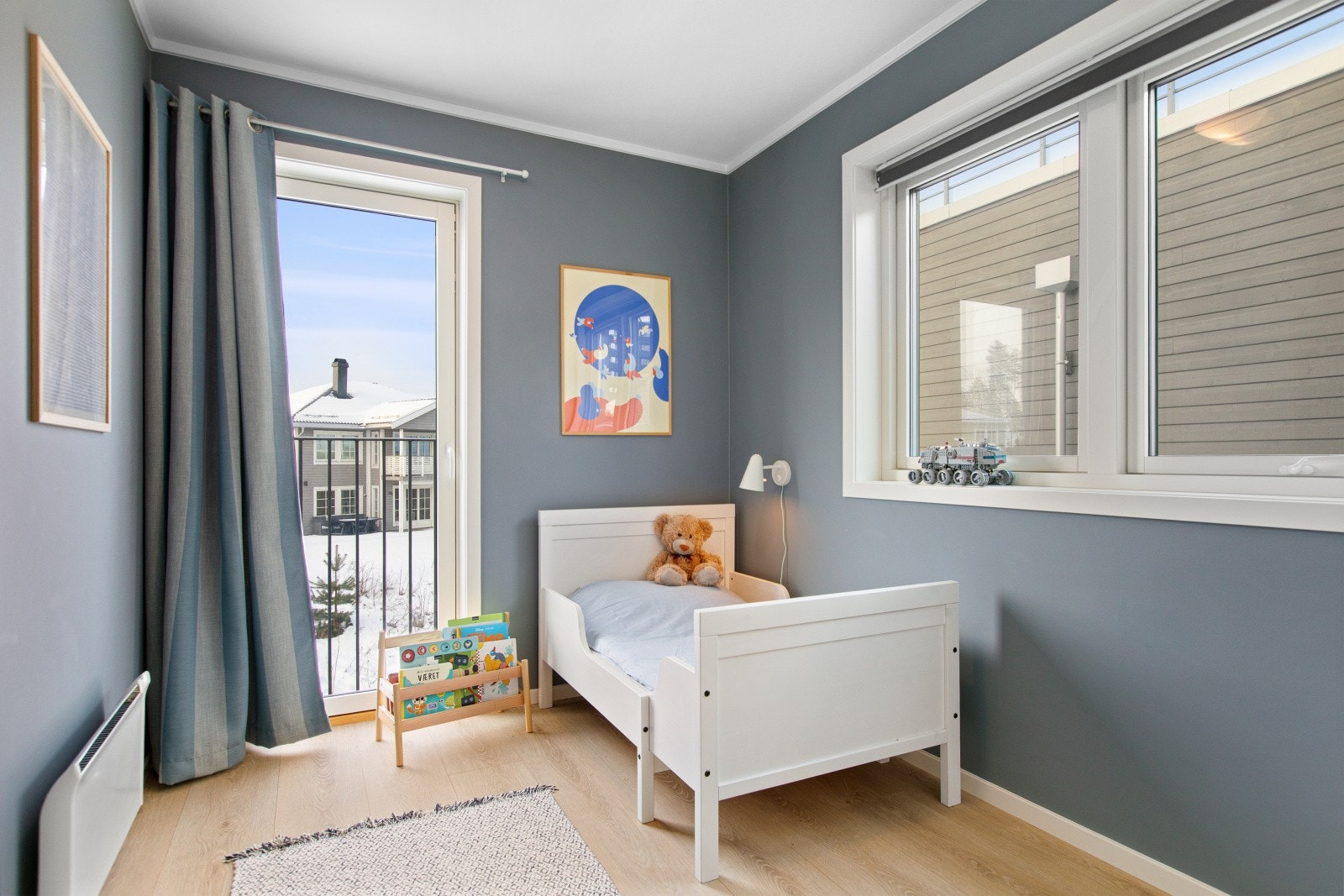 Det andre soverommet er i dag innredet og benyttet som barnerom nummer to. Galleribilde