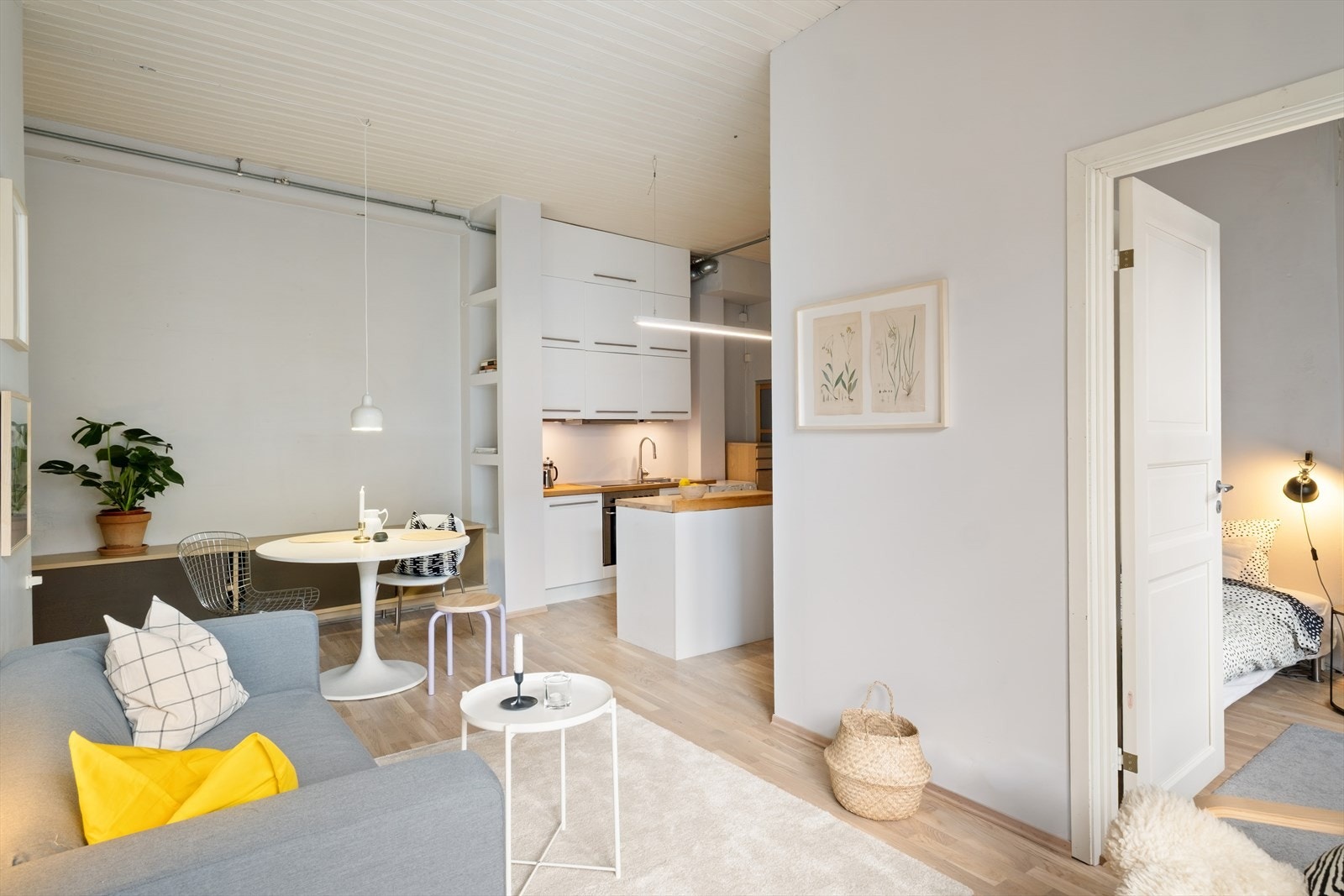 Generøs takhøyde på 3,04 meter. Galleribilde