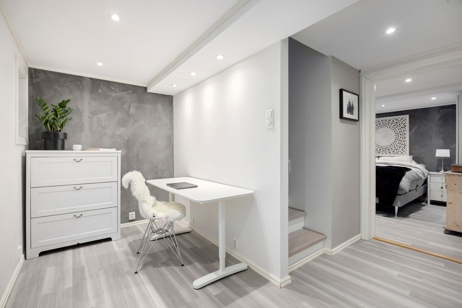 Underetasjen er praktisk med flere ulike soner. Alt etter behov! Galleribilde