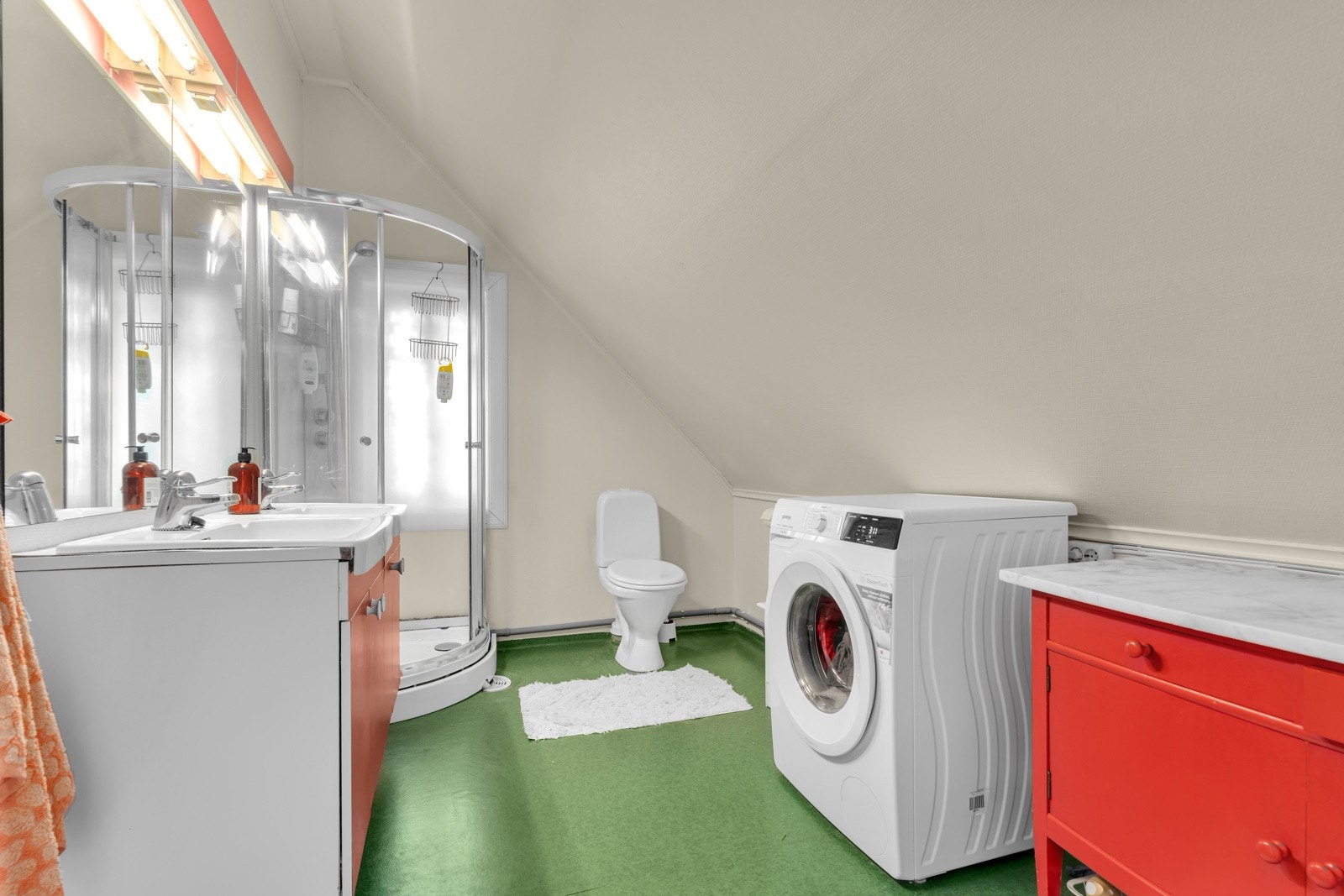 Bad 2.etg. Galleribilde