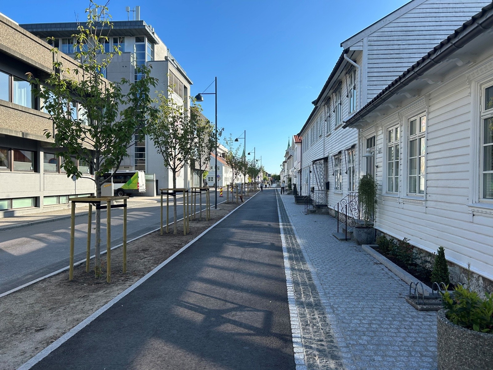 vakre Rådhusgata som etter noen hundre meter ender på Galleribilde