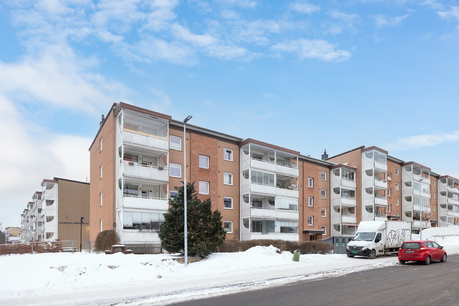 Leiligheten ligger i et meget rolig og hyggelig nabolag. Galleribilde