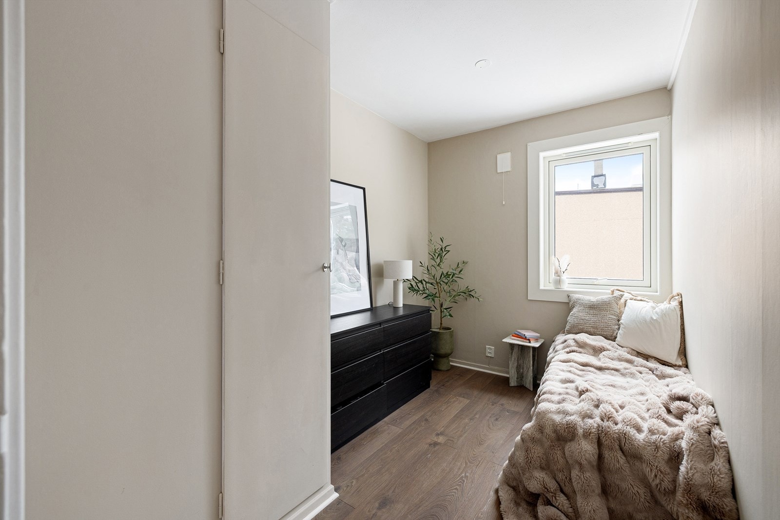 Soverom III Galleribilde