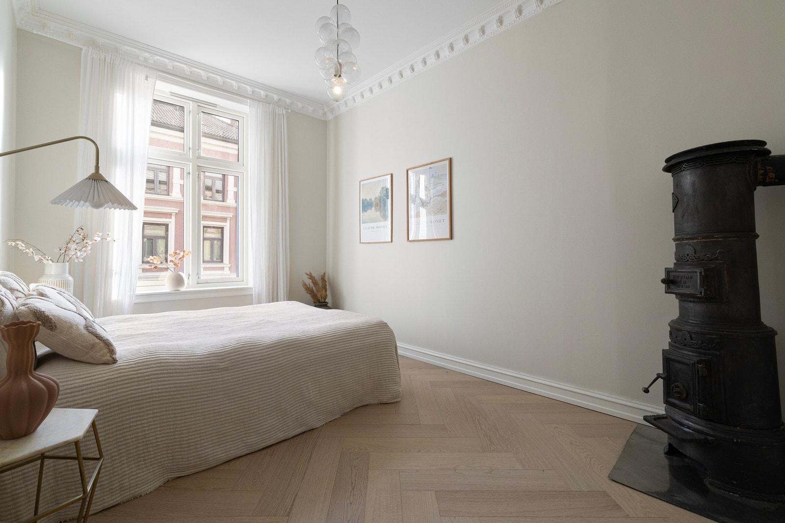 Peisovn på soverom. (eier har ikke funksjonstestet pipe). Galleribilde