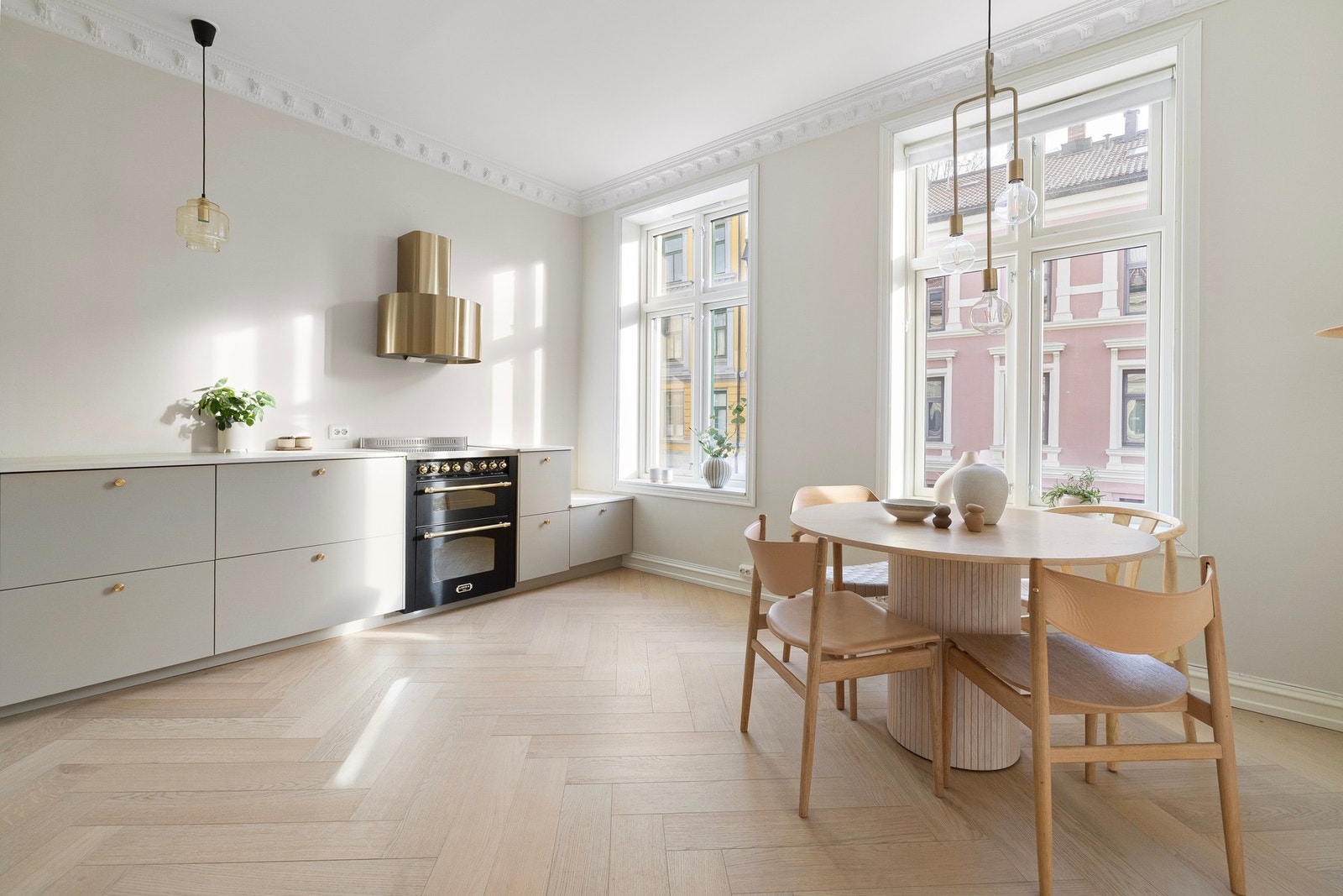 Fantastisk takhøyde! Galleribilde