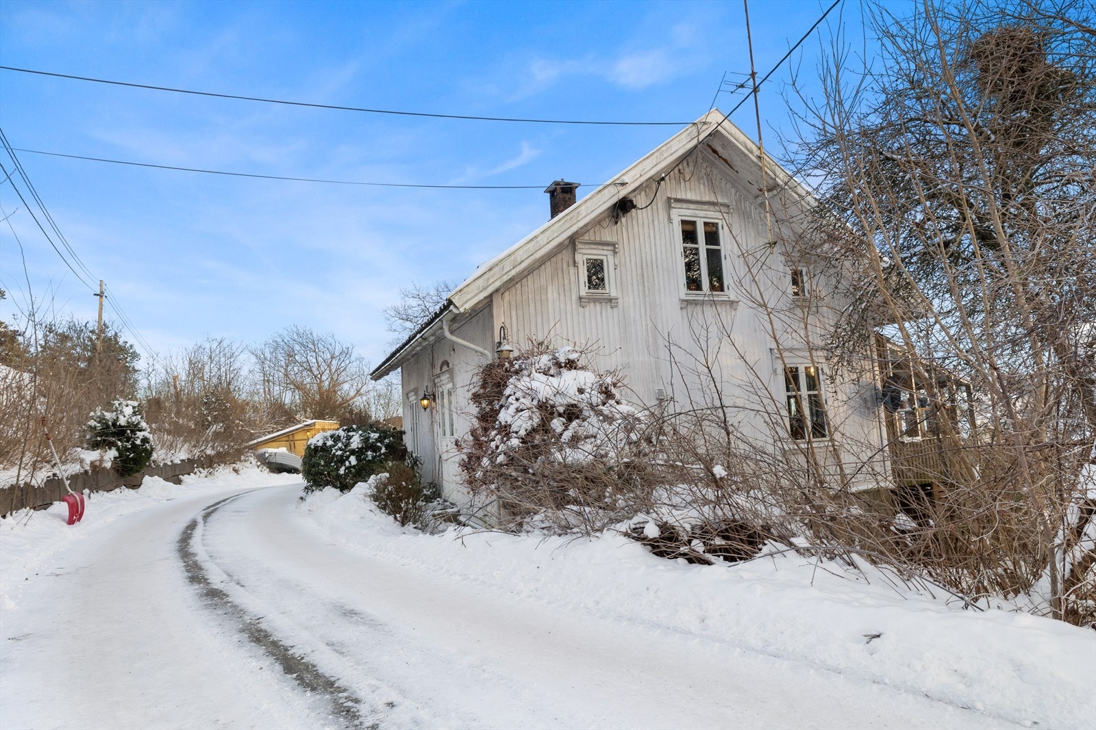 Denne sjarmerende boligen har en landlig beliggenhet med nærhet til naturen. Galleribilde