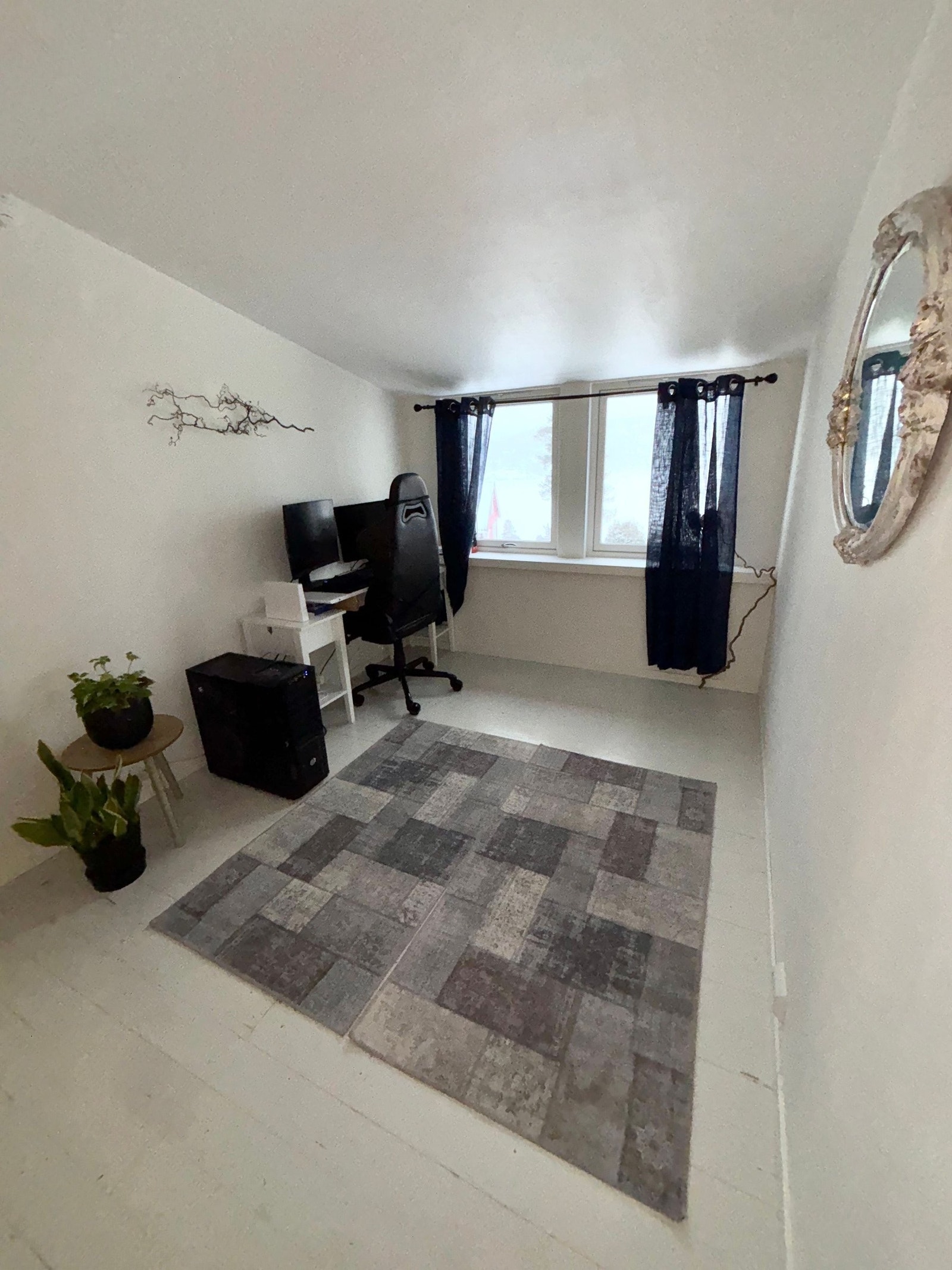 Takløft gir en fin kontorplass, eller en liten stue. Galleribilde