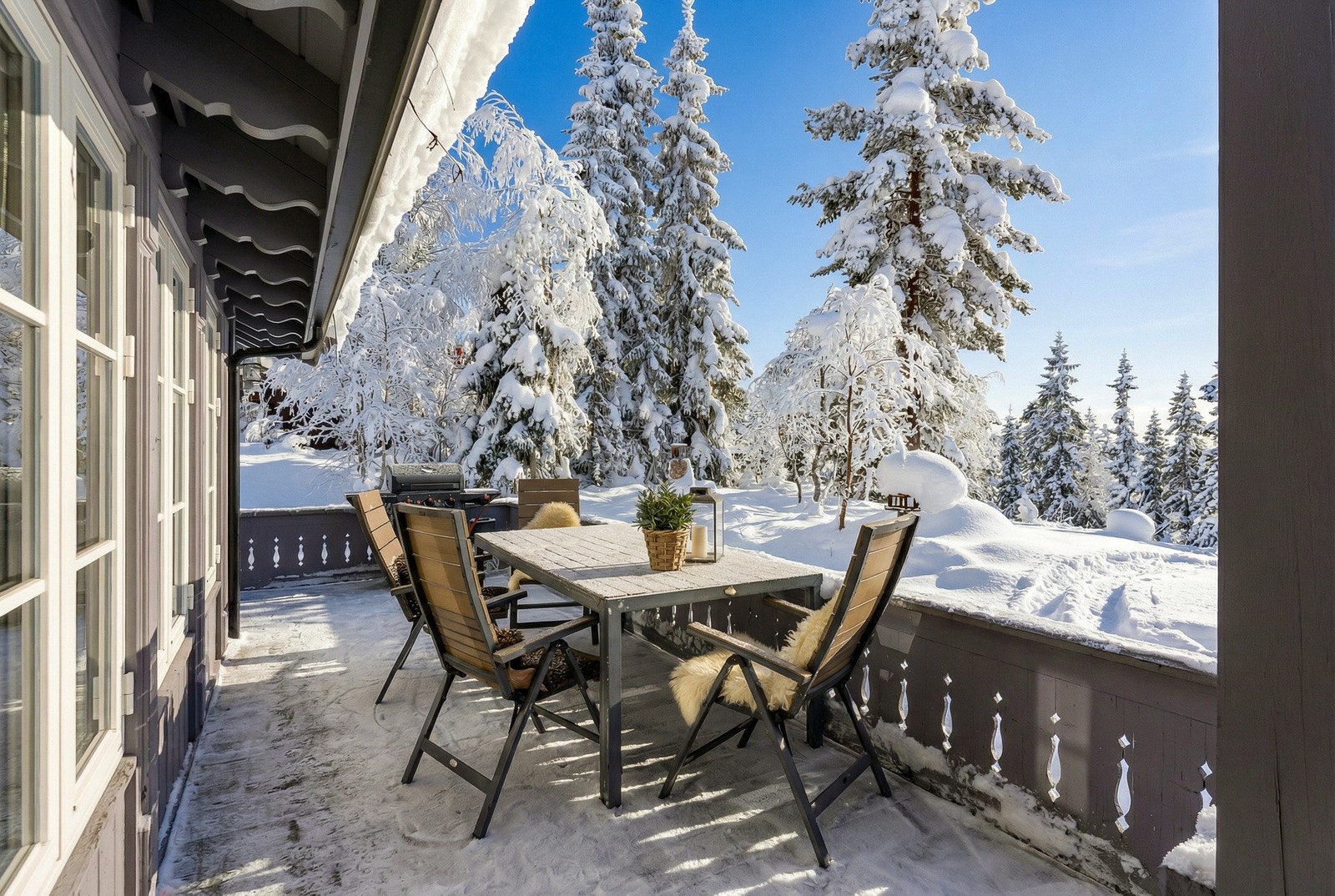 Vestvendt terrasse Galleribilde