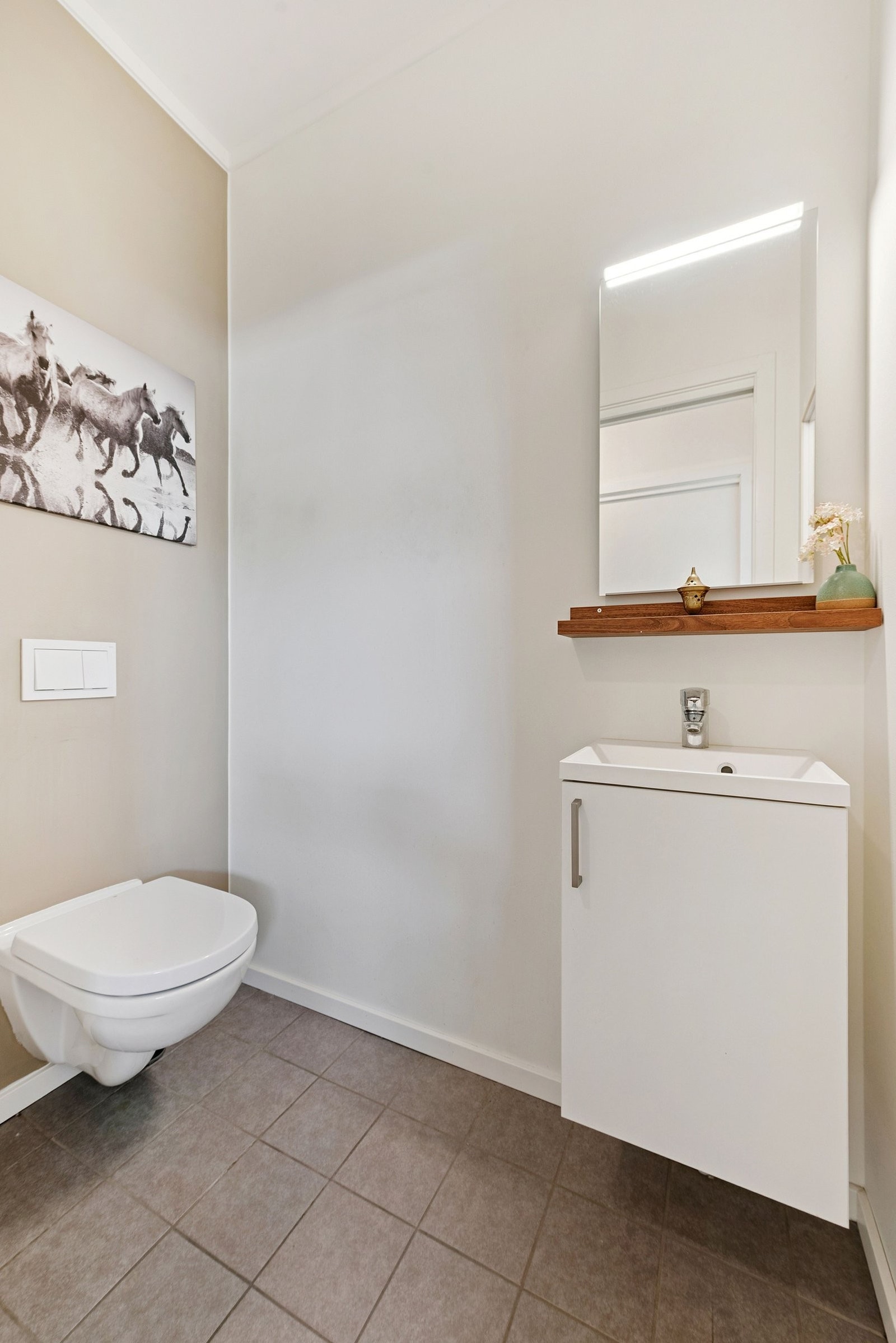 2. etg. WC Galleribilde