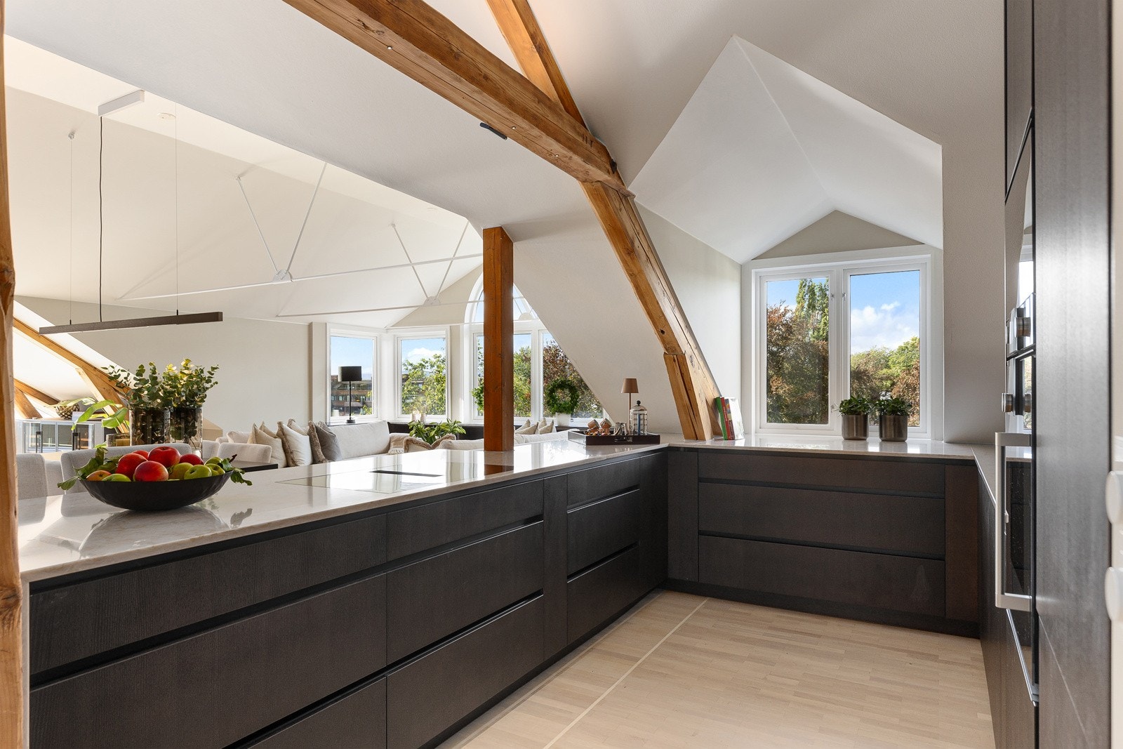 Tors gate 5 040 Galleribilde