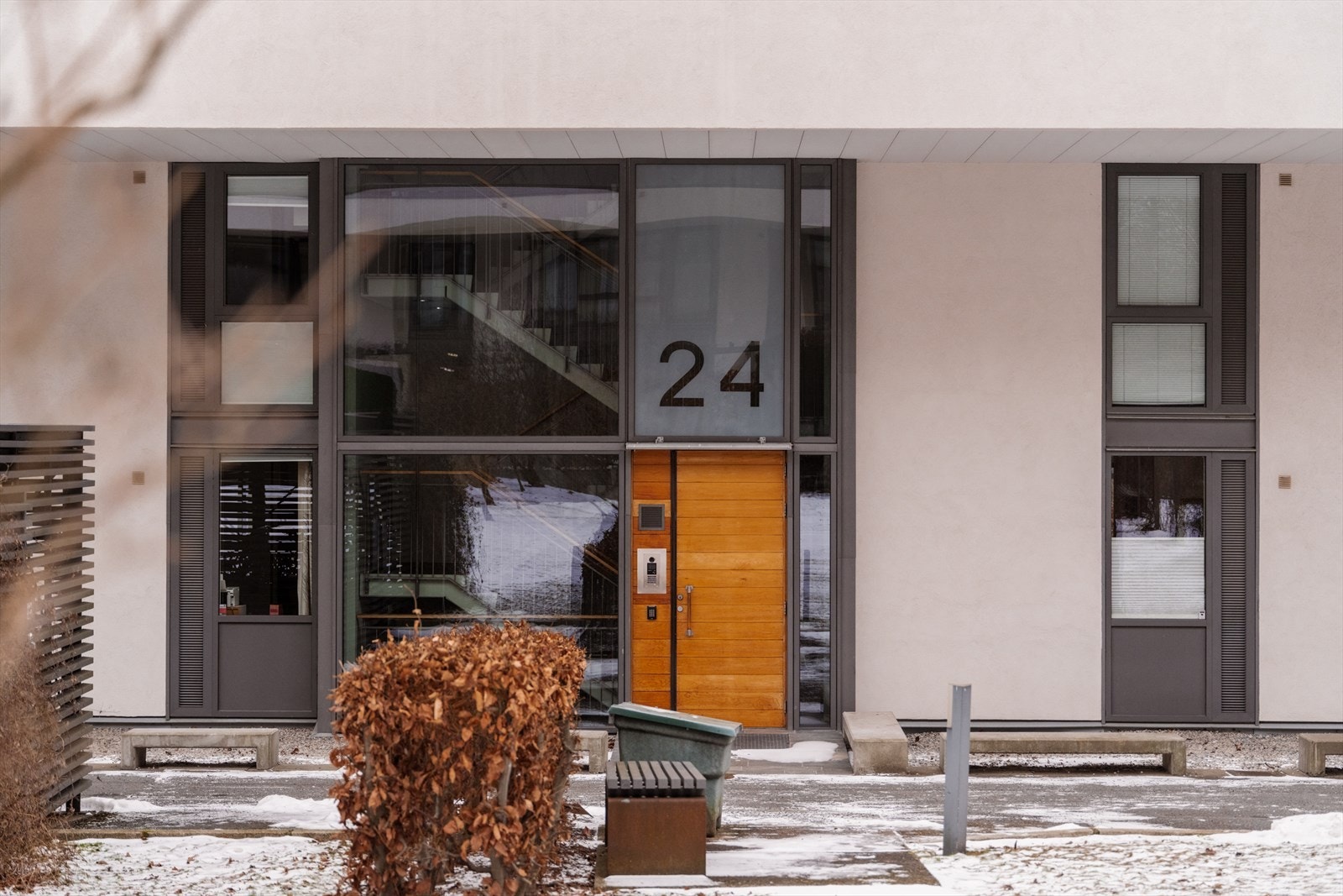 Gydas vei 24 ligger tilbaketrukket og attraktivt til på Marienlyst, et av Oslos mest ettertraktede boligområder. Galleribilde