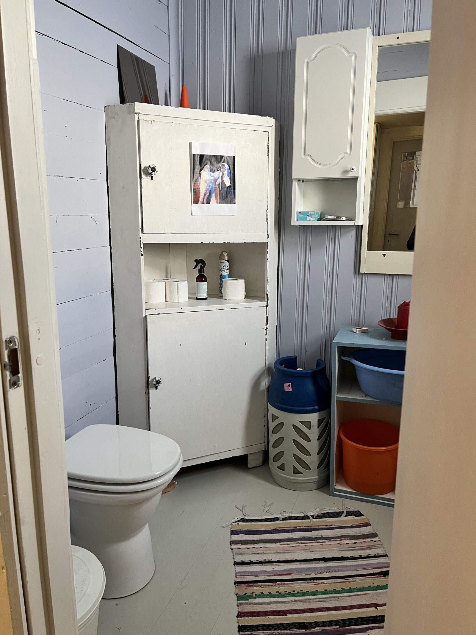 Toalettrom med kammertoalett Galleribilde