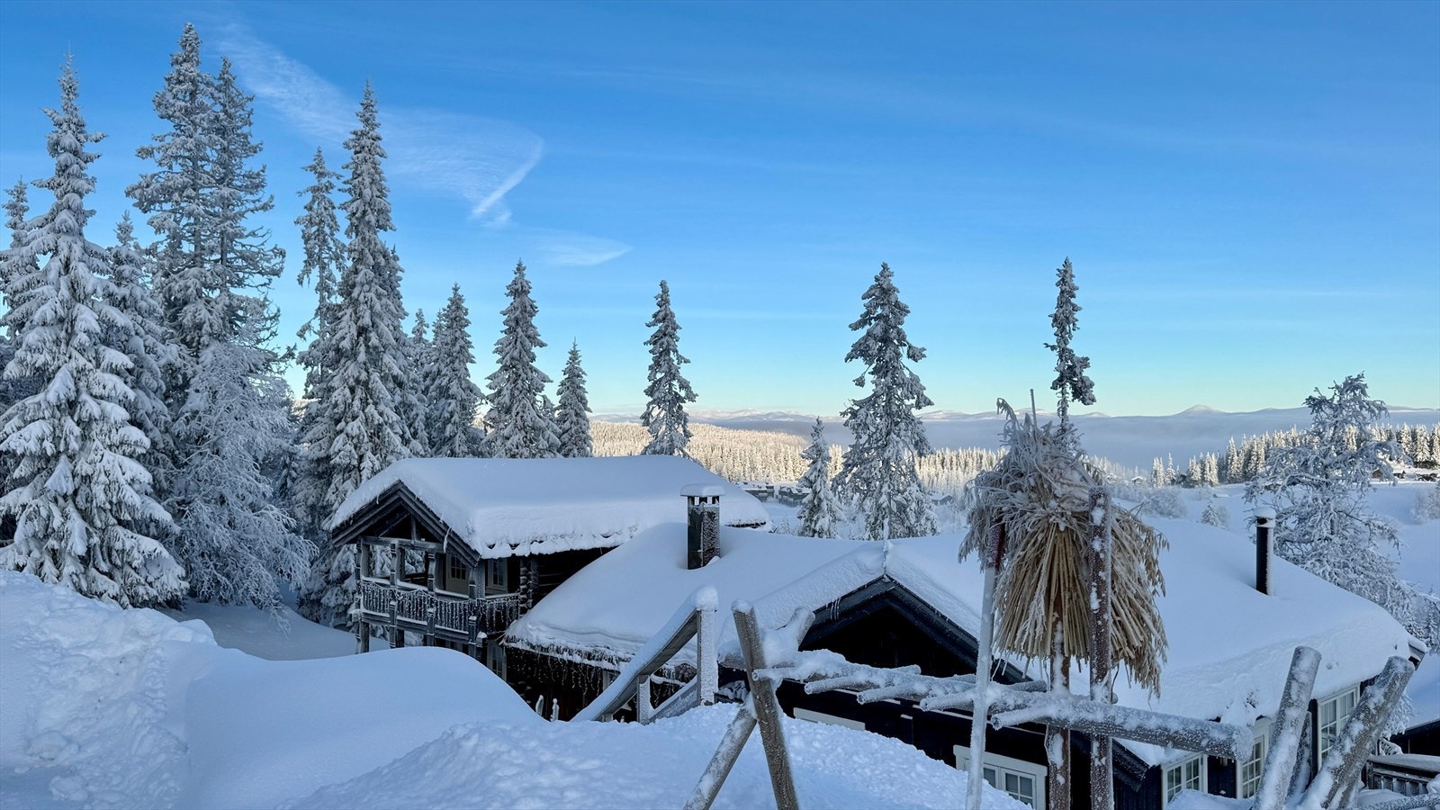 Snø, Utsikt og blå himmel. Hva mer kan en be om? Galleribilde