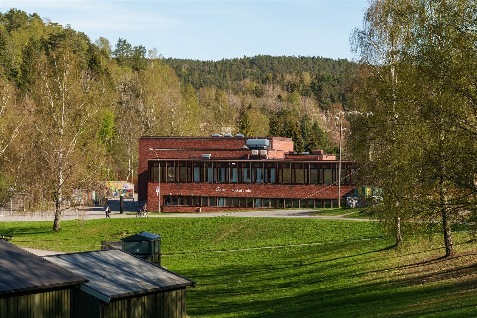Rustad skole. Galleribilde