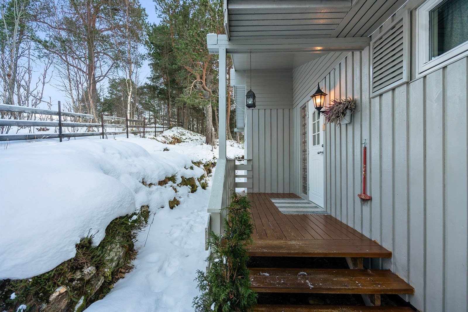 Overbygget inngangsparti. Galleribilde