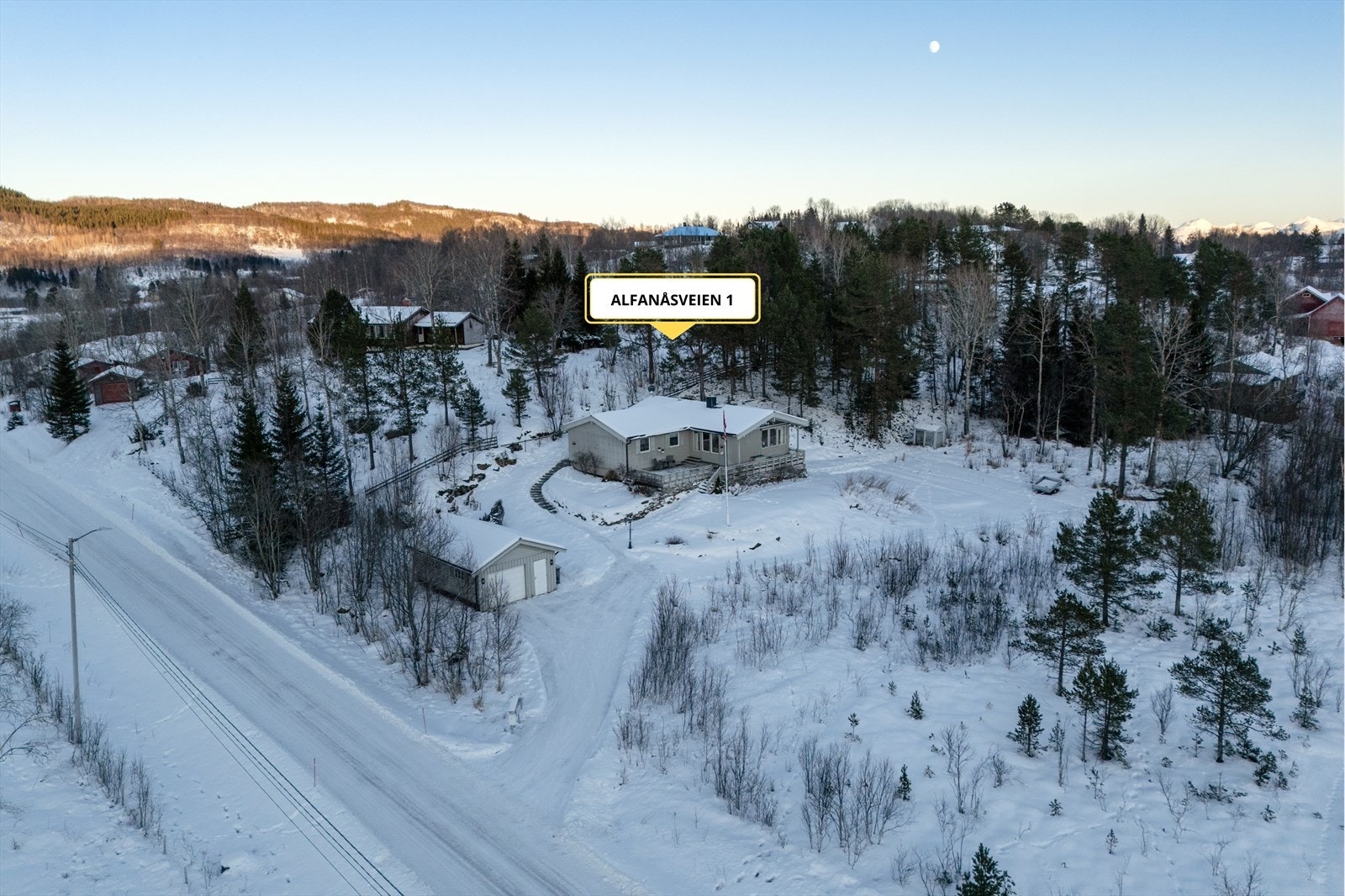 Velkommen til Alfanåsveien 1! Foto: Hanna Linnea Kristensen. Galleribilde