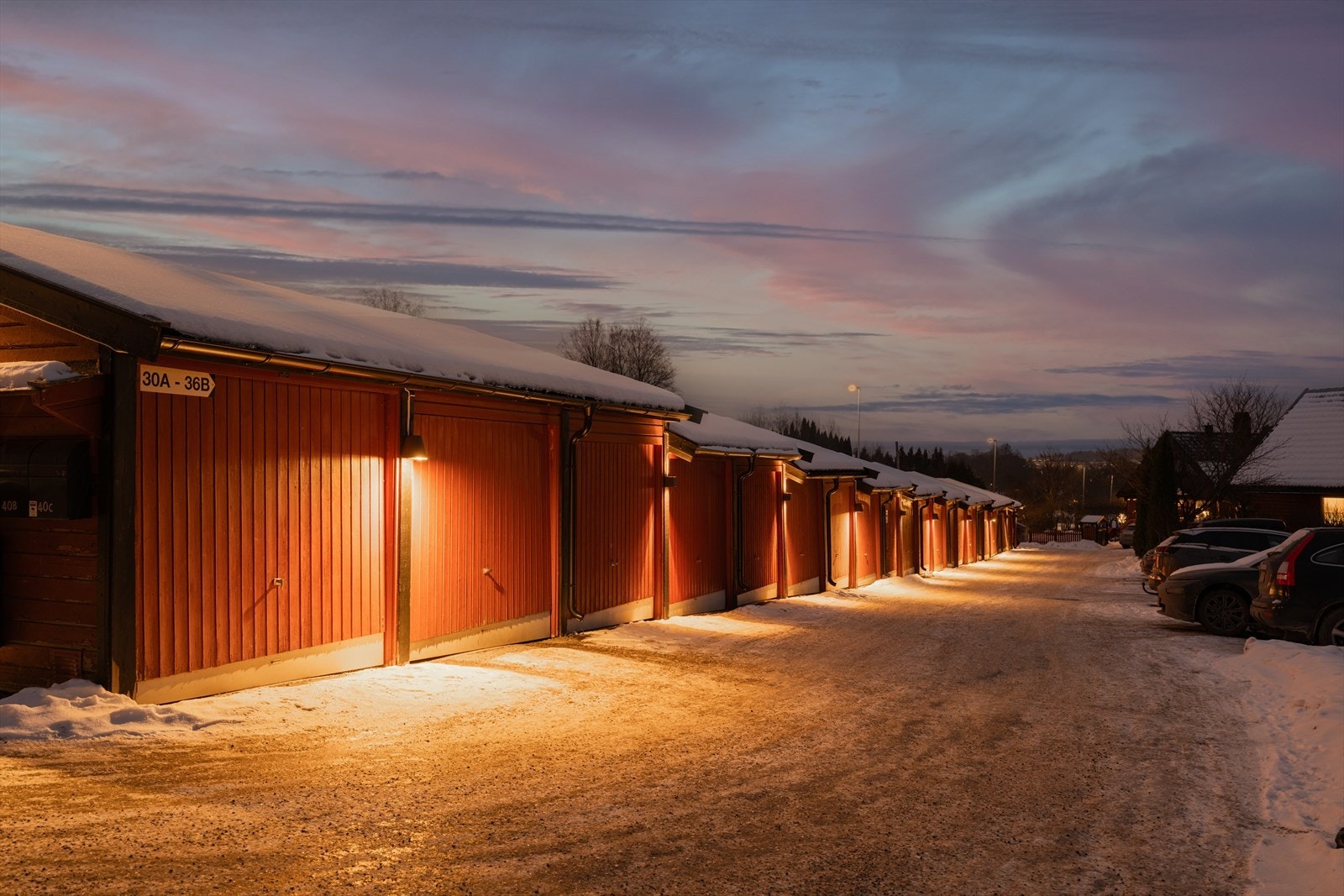 Garasje i felles rekke. Galleribilde