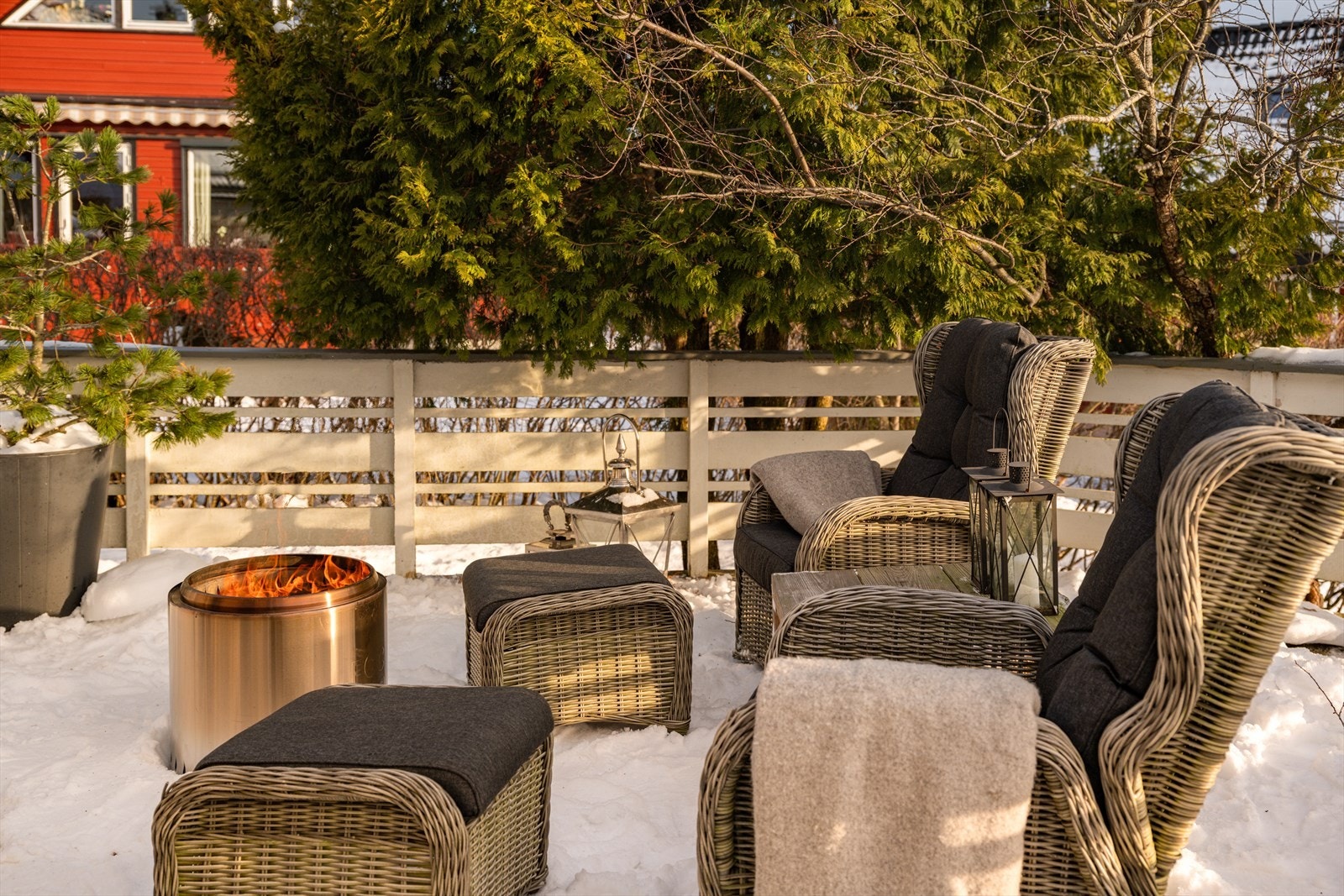 Skjermet med flotte boltreplasser. Galleribilde