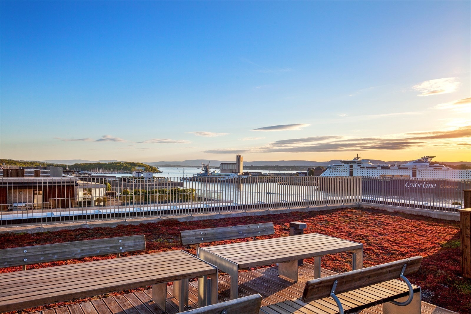 Sameiet har to felles takterrasser med herlig utsikt, møblement og flere soner Galleribilde