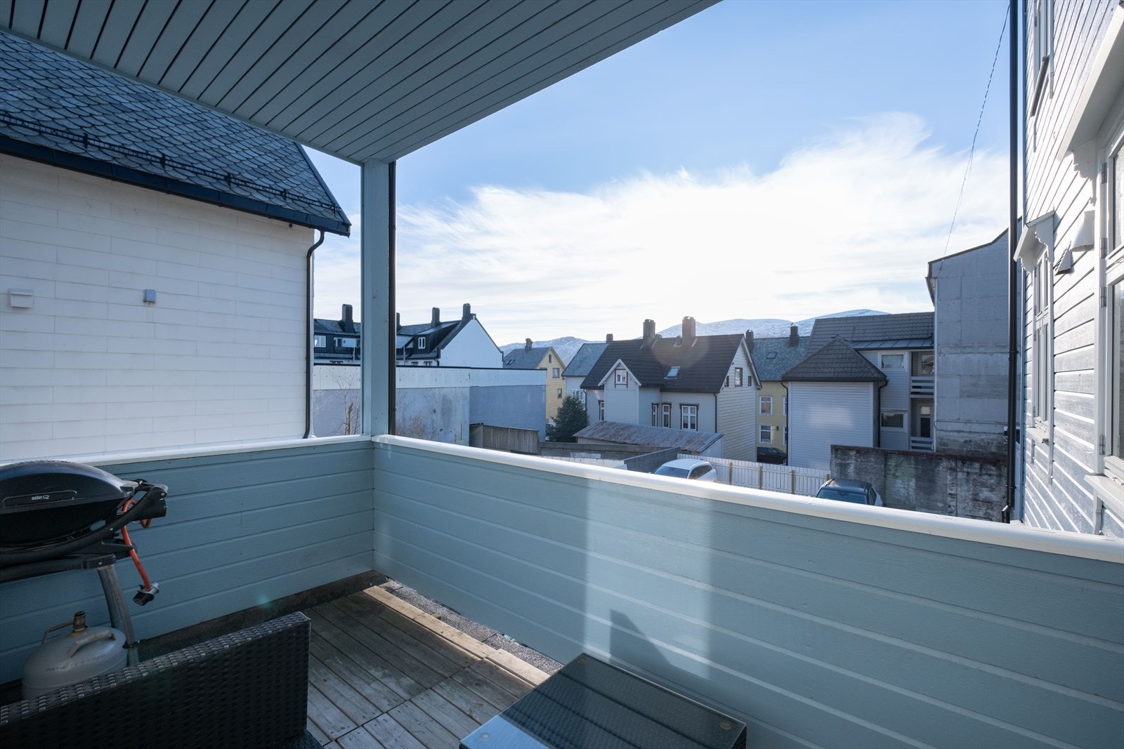 Gode solforhold fra sydvendt balkong Galleribilde