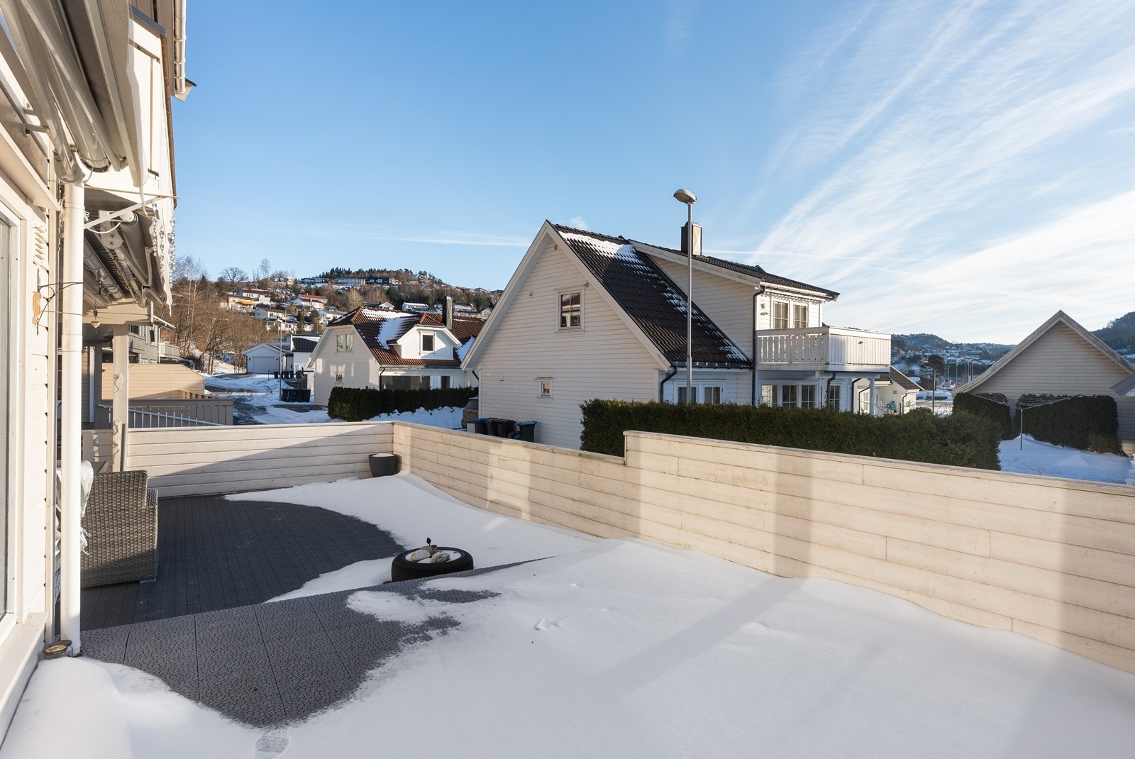 Romslig terrasse Galleribilde