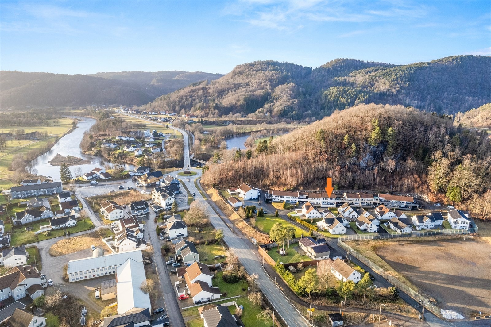 Leiligheten har en sentral og fin beliggenhet på Rom - like ved Å barneskole Galleribilde