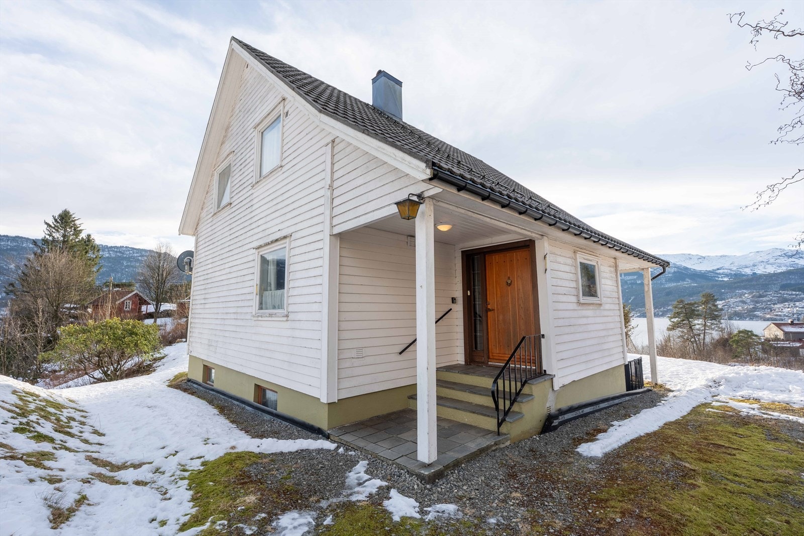 Overbygd inngangsparti Galleribilde