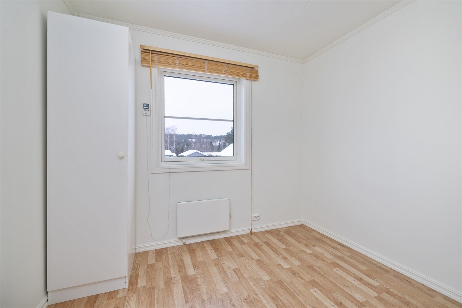 Alle soverommene har trevinduer med 2-lags isolerglass fra byggeåret 2007. Galleribilde