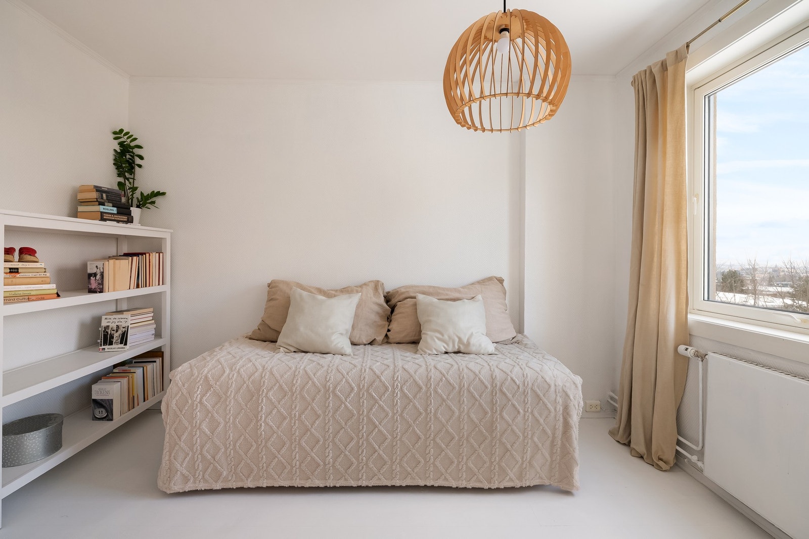 Rommet egner seg utmerket som barnerom, gjesterom eller hjemmekontor - alt etter ønske og behov. Galleribilde