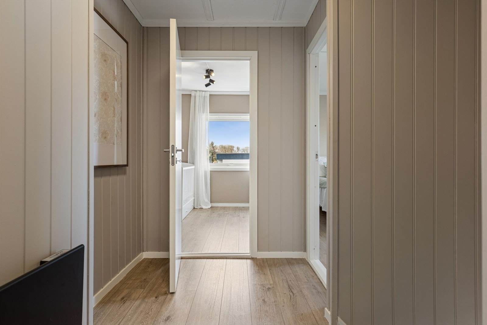 Mellomgang i andre etasje Galleribilde